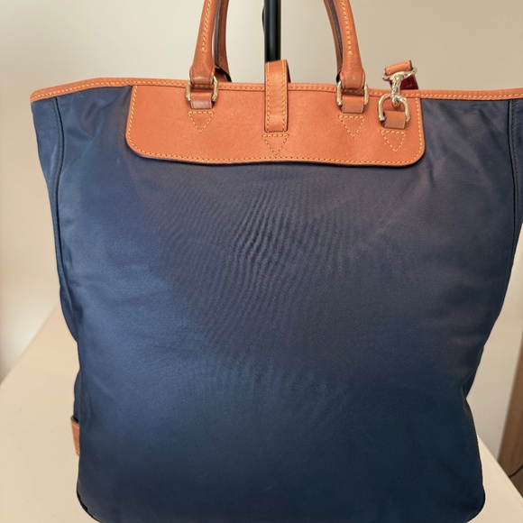 Dooney & Bourke Nylon Editors Tote Navy Blue - Picture 2 of 16